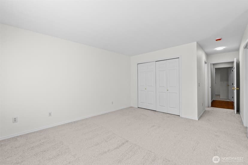 Property photo for 11611 NE 90th Street, Kirkland photo 21