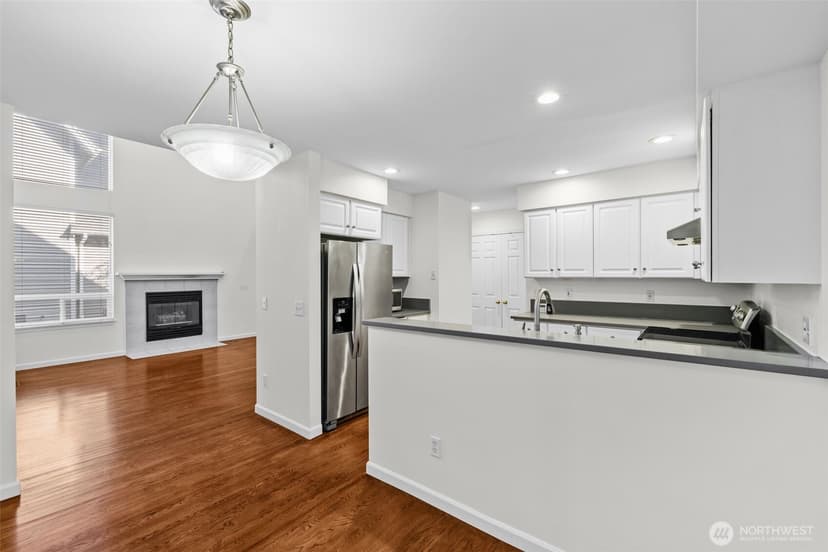 Property photo for 11611 NE 90th Street, Kirkland photo 13