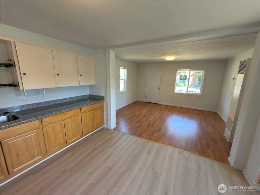 Property photo for 1409 NW 54th Street, Seattle photo 9