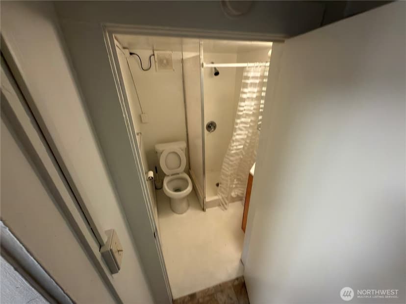 Property photo for 1409 NW 54th Street, Seattle photo 15