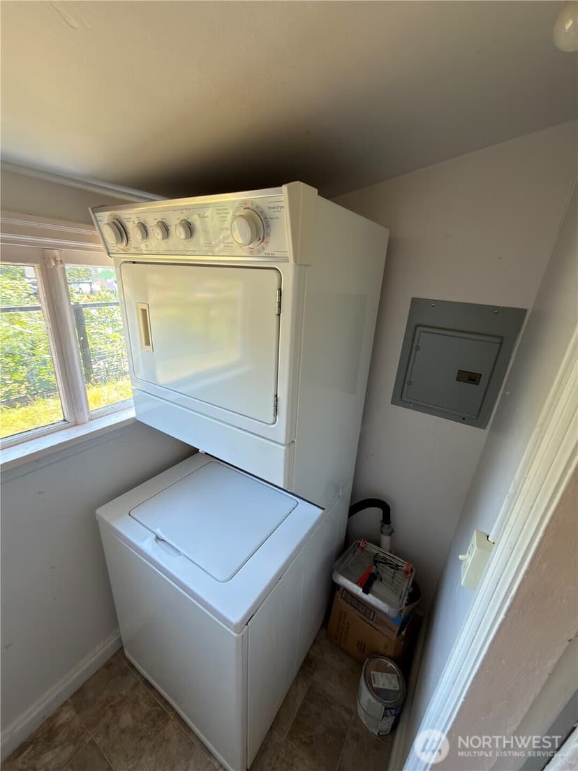 Property photo for 1409 NW 54th Street, Seattle photo 10