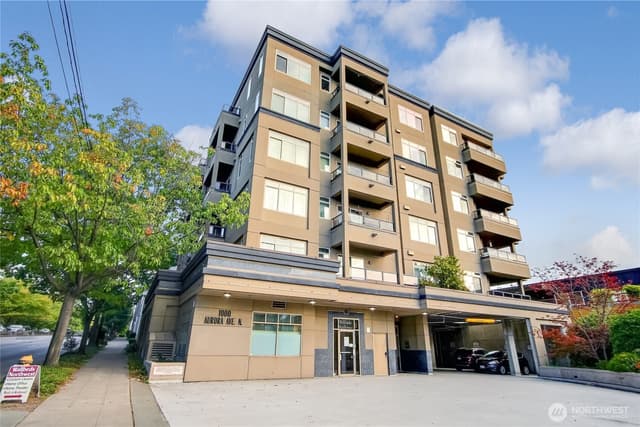 Property photo for 1000 Aurora Avenue N #509, Seattle photo 2