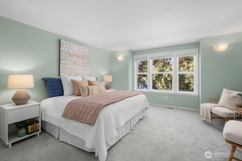 Property photo for 317 27th Avenue E, Seattle photo 5