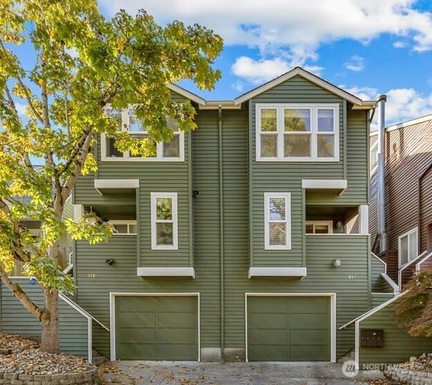 Property photo for 317 27th Avenue E, Seattle