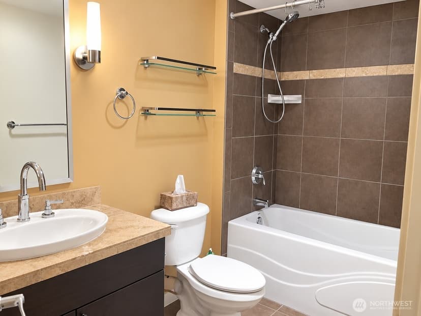 Property photo for 819 Virginia St #3008, Seattle photo 7