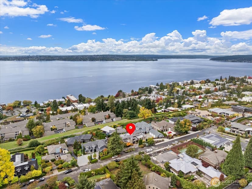 Property photo for 5607 104th Avenue NE, Kirkland photo 39