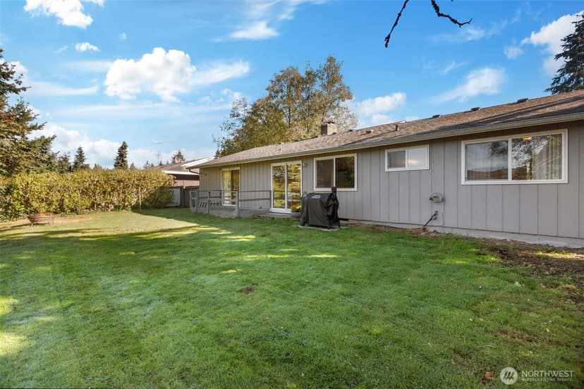 Property photo for 30211 10th Avenue S, Federal Way photo 29