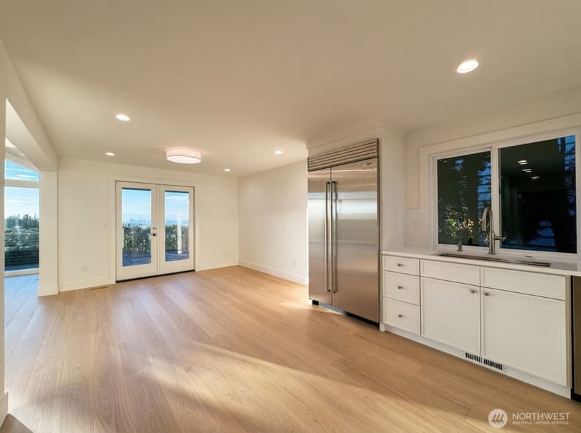 Property photo for 14000 Somerset Blvd SE, Bellevue photo 17