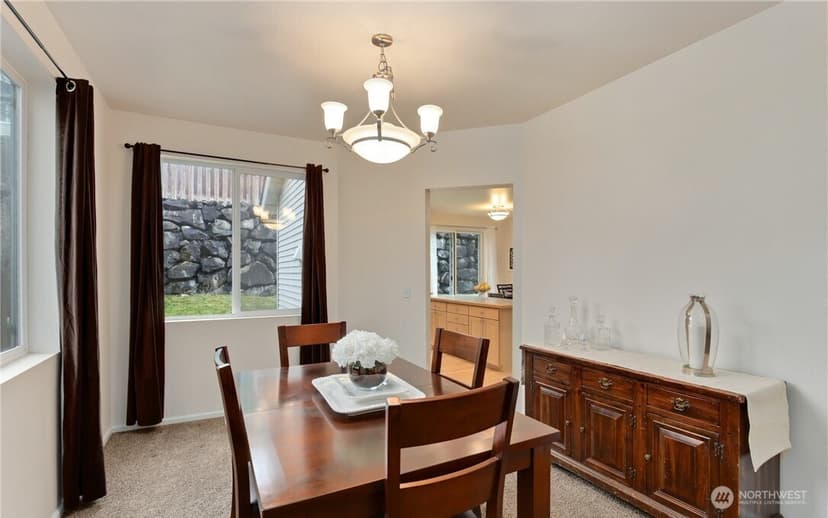 Property photo for 6210 Montevista Drive SE, Auburn photo 8