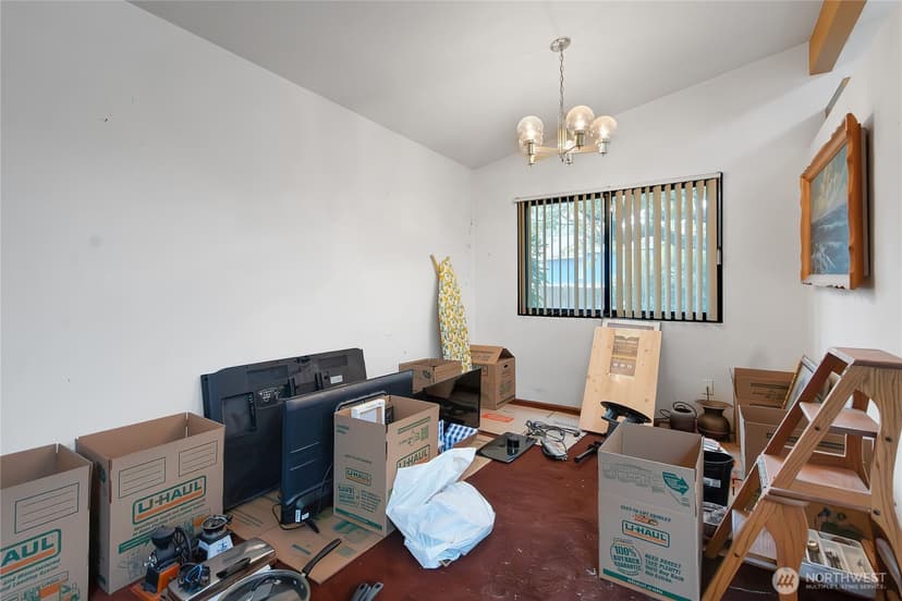 Property photo for 23102 21st Avenue S, Des Moines photo 5