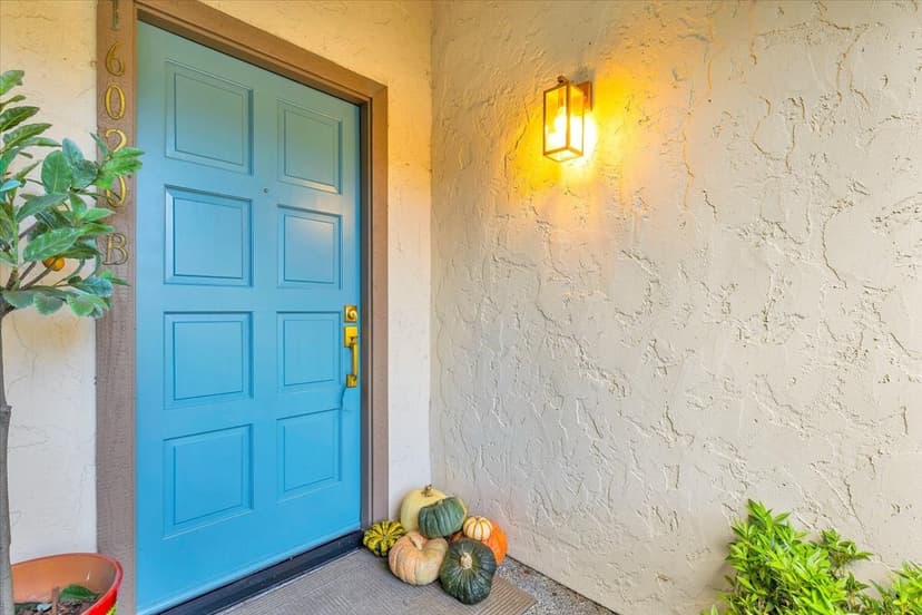 Property photo for 16020 Village Green Drive #B, Mill Creek photo 4