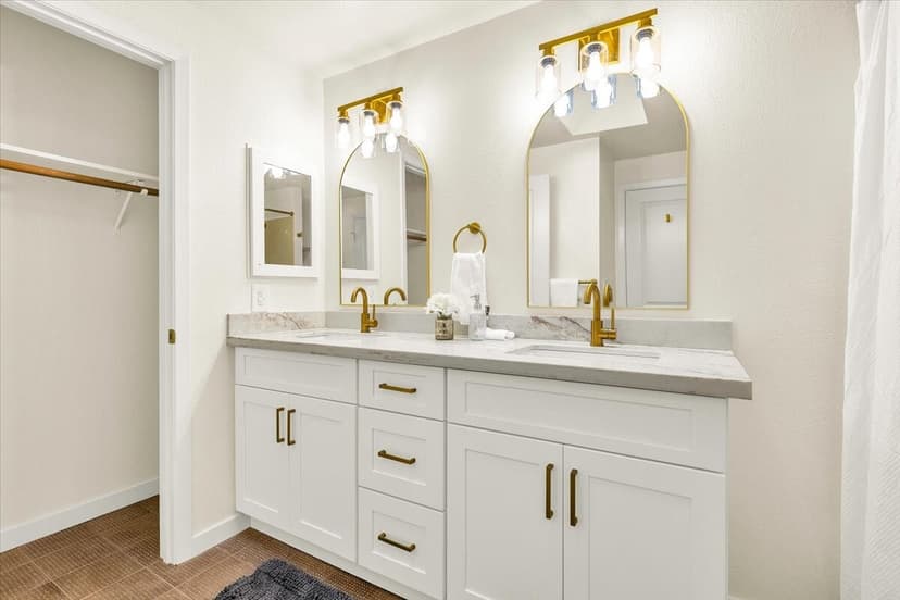Property photo for 16020 Village Green Drive #B, Mill Creek photo 30