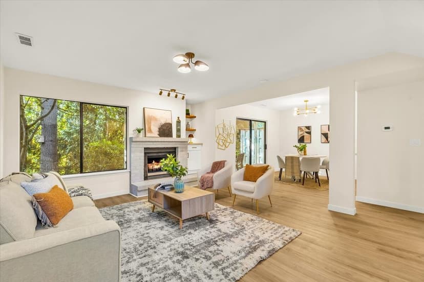Property photo for 16020 Village Green Drive #B, Mill Creek photo 6