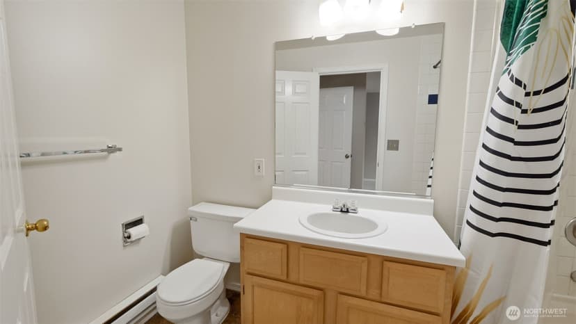 Property photo for 927 132nd Street SW #F5, Everett photo 24