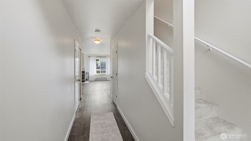 Property photo for 927 132nd Street SW #F5, Everett photo 3