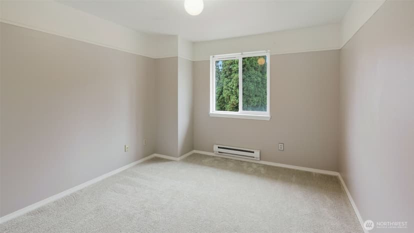 Property photo for 927 132nd Street SW #F5, Everett photo 30