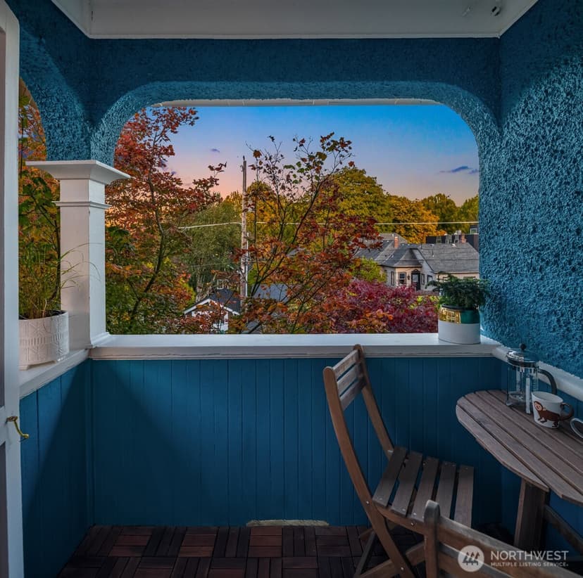 Property photo for 1154 18th Avenue E, Seattle photo 36