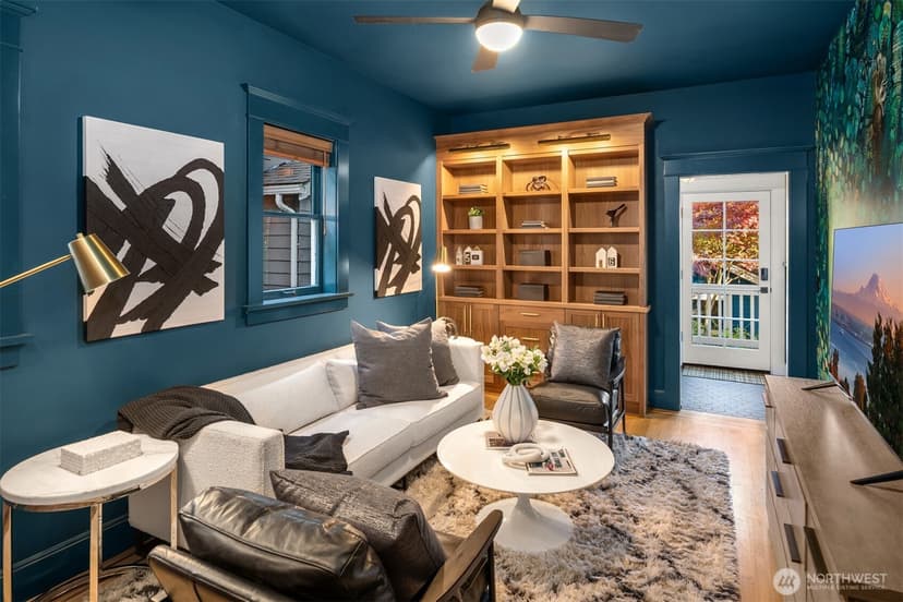 Property photo for 1154 18th Avenue E, Seattle photo 16