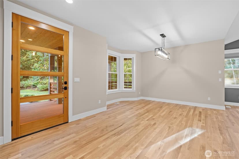 Property photo for 9815 Moran Road, Arlington photo 8