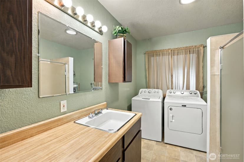 Property photo for 2512 187th Place SE, Bothell photo 20