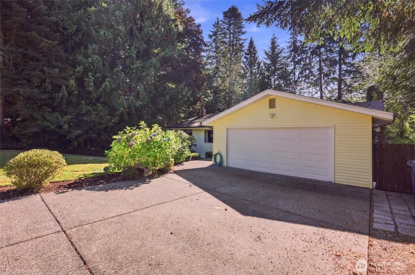 Property photo for 2512 187th Place SE, Bothell photo 38