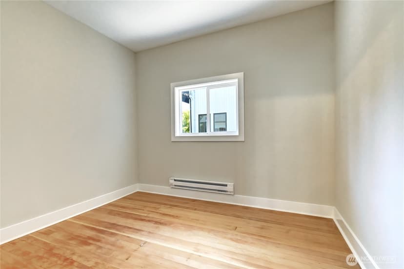 Property photo for 7043 17 Avenue NW, Seattle photo 15