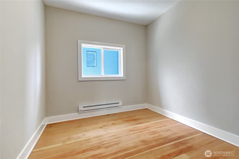 Property photo for 7043 17 Avenue NW, Seattle photo 13