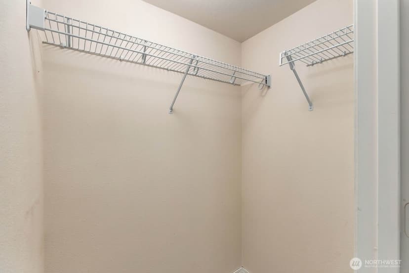 Property photo for 16918 Cobblestone Drive, Lynnwood photo 19