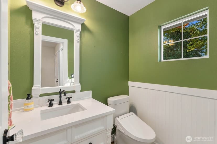 Property photo for 16918 Cobblestone Drive, Lynnwood photo 26