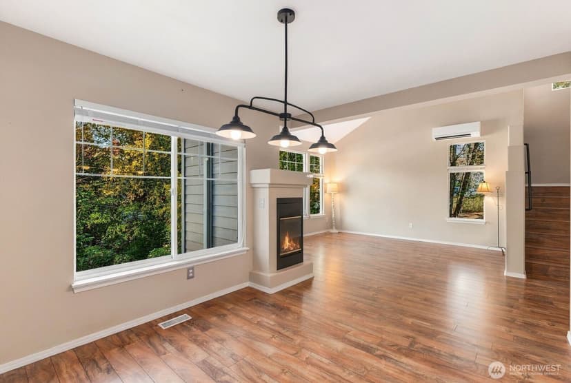 Property photo for 16918 Cobblestone Drive, Lynnwood photo 12