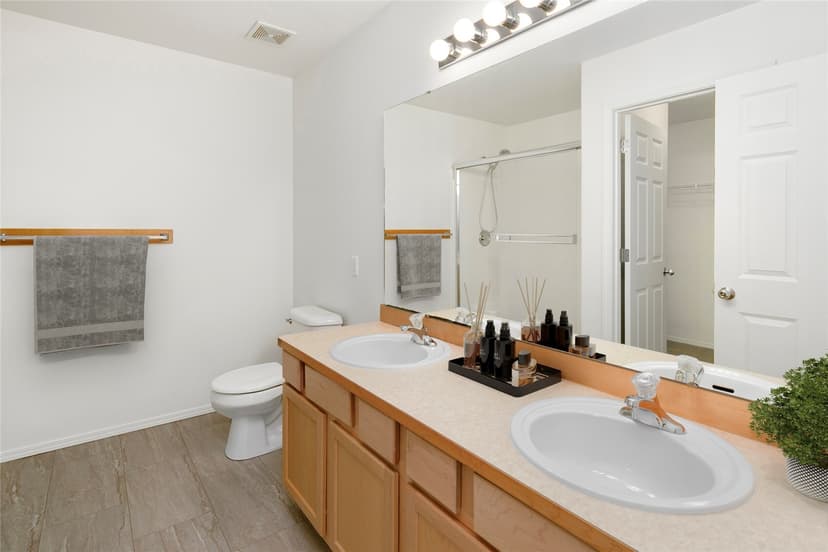 Property photo for 1024 186th Street SE, Bothell photo 17