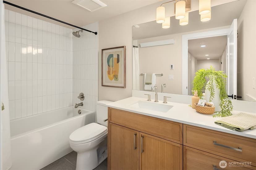 Property photo for 3020 38th Avenue W, Seattle photo 25