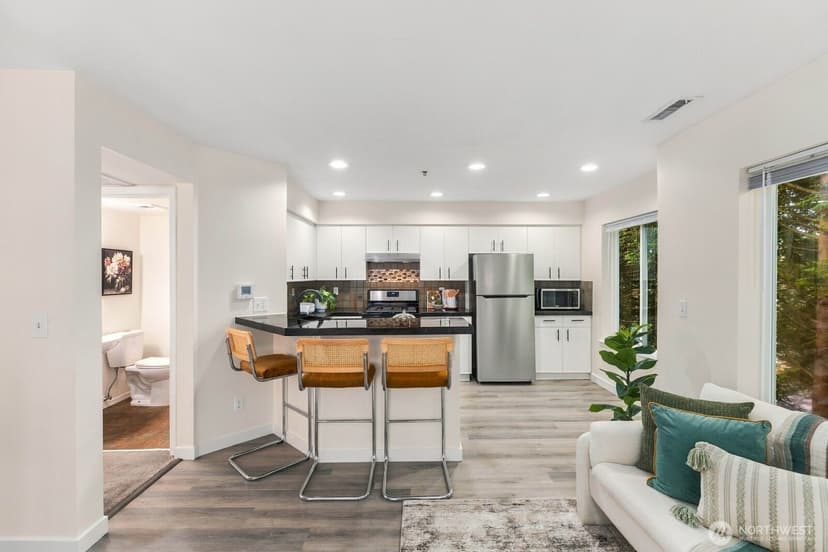 Property photo for 16219 Northup Way #C-201, Bellevue photo 18