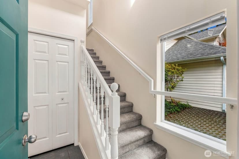 Property photo for 16219 Northup Way #C-201, Bellevue photo 6