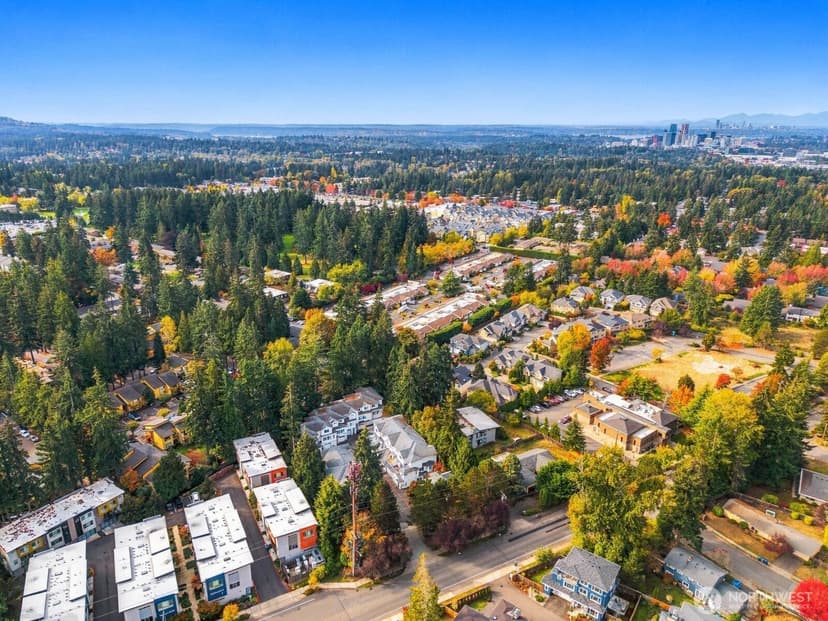 Property photo for 16219 Northup Way #C-201, Bellevue photo 40