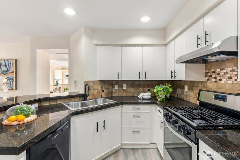 Property photo for 16219 Northup Way #C-201, Bellevue photo 19