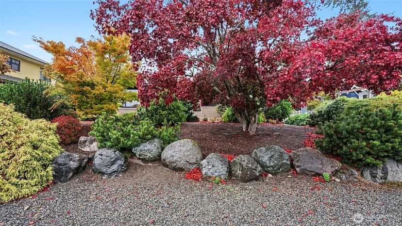 Property photo for 10680 Marine View Drive SW, Seattle photo 27