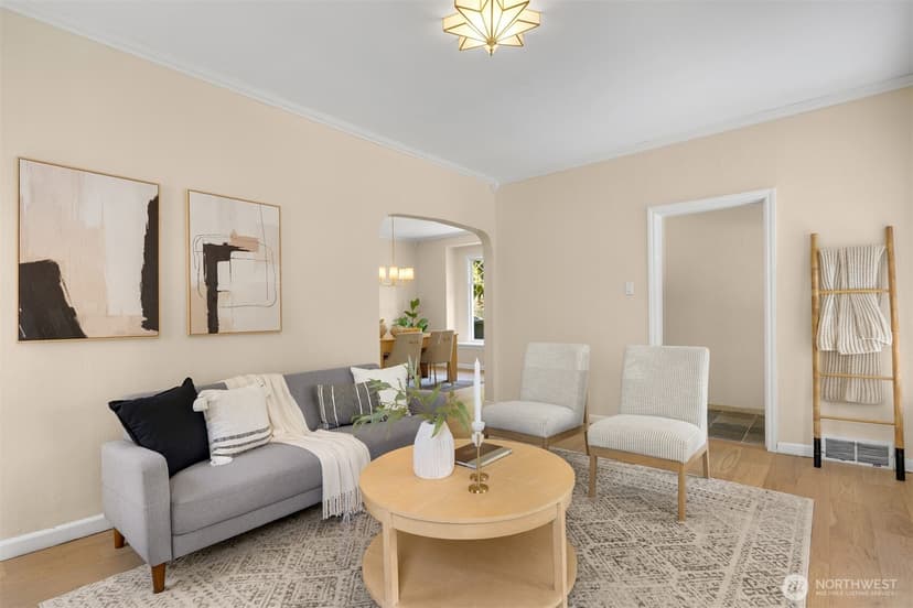 Property photo for 940 N 76th Street, Seattle photo 14