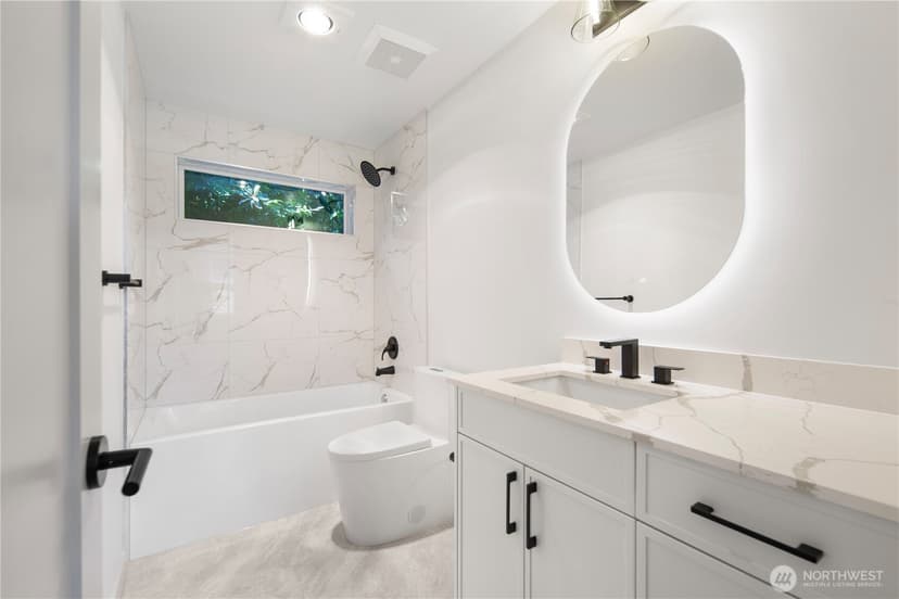 Property photo for 2652 B NW 95th Street, Seattle photo 13
