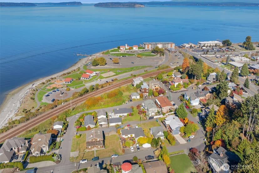 Property photo for 506 4th Street, Mukilteo photo 9