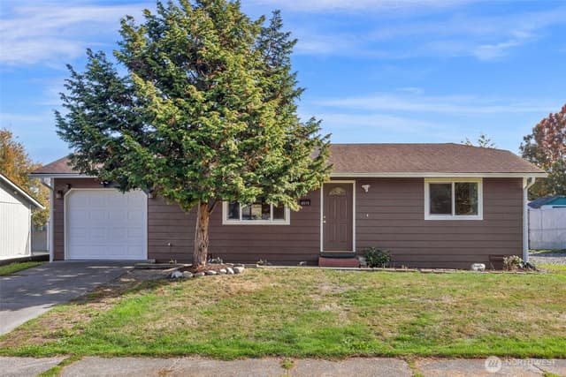 Property photo for 6515 63rd Drive NE, Marysville photo 2