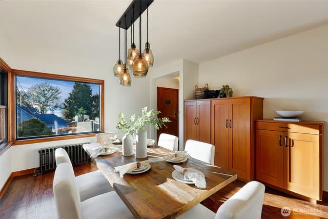 Property photo for 6206 34th Avenue NW, Seattle photo 4