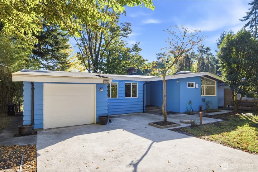 Property photo for 11018 27th Avenue NE, Seattle photo 40