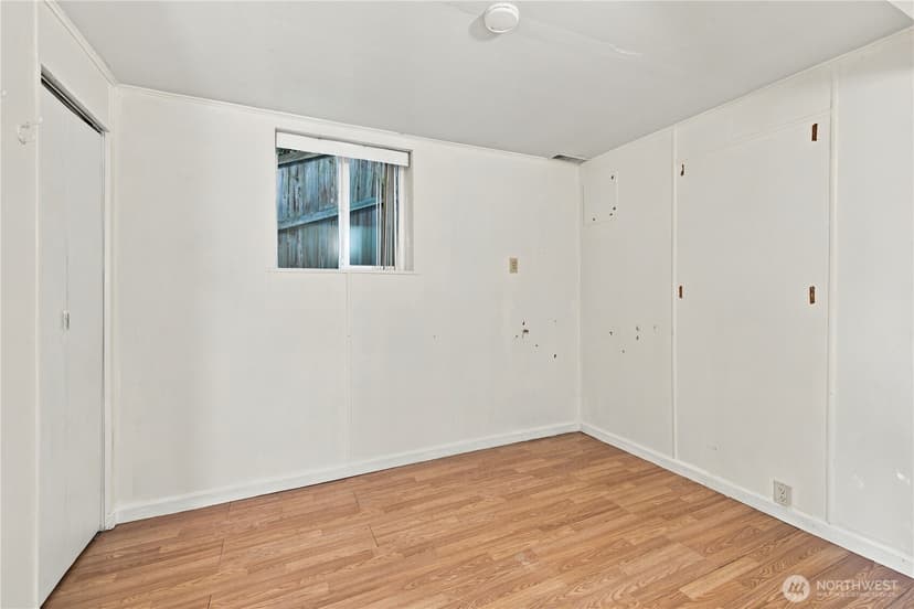 Property photo for 11018 27th Avenue NE, Seattle photo 23