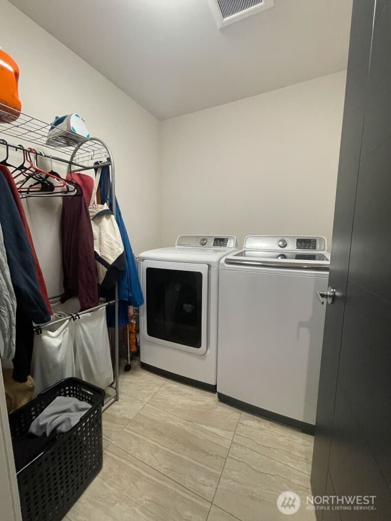 Property photo for 8527 Interlake Avenue N, Seattle photo 9