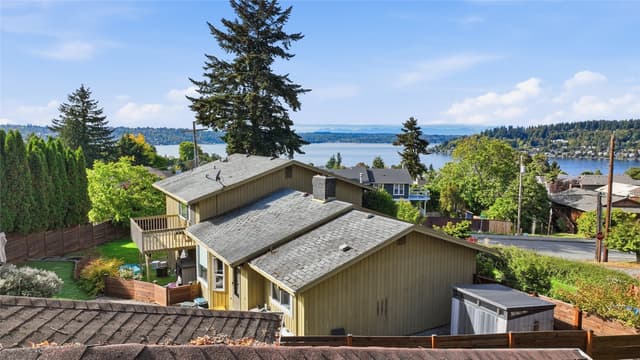Property photo for 1307 N 32nd Street, Renton photo 2
