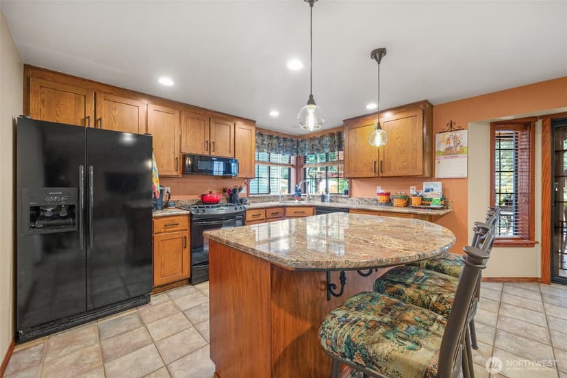 Property photo for 13422 Quil Scenic Drive, Marysville photo 7