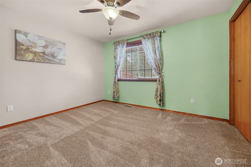 Property photo for 13422 Quil Scenic Drive, Marysville photo 17
