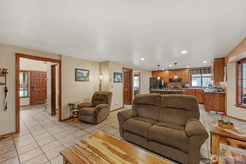 Property photo for 13422 Quil Scenic Drive, Marysville photo 13
