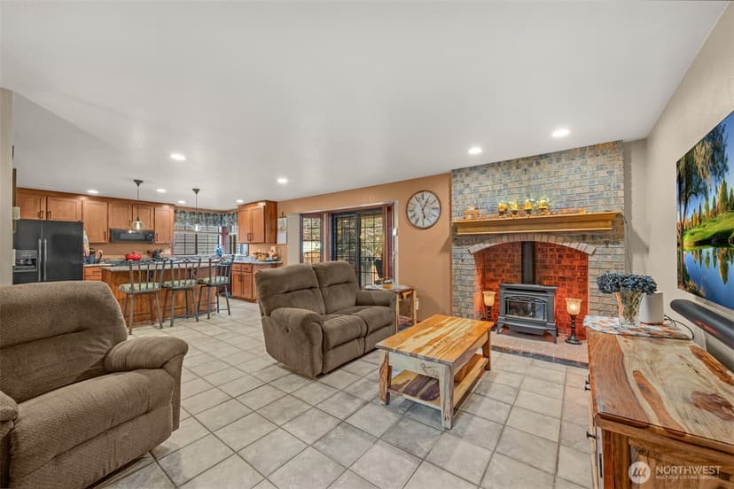 Property photo for 13422 Quil Scenic Drive, Marysville photo 10